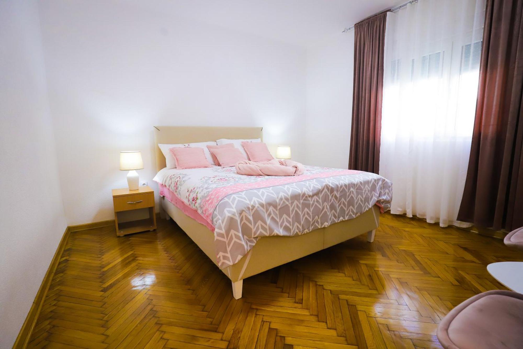 Kuca Jeka Hotel Vrnjacka Banja Ngoại thất bức ảnh